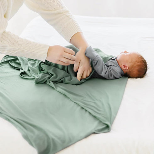 Baby Swaddle Receiving Blankets with Matching Beanie Set Newborn Nursery Swaddle Wrap for Baby Girls and Boys (Green) by MairMore