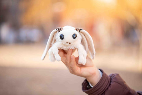 TAMMYFLYFLY 7 Inches Lifelike Moth Plush Toy,Cute Poodle Moth Stuffed Animal, Insect Model Toy, Soft Toy