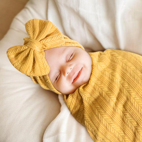 Cozy Set Newborn Receiving Blanket with Bow Hat and Headband for Girls - Perfect Shower Gift