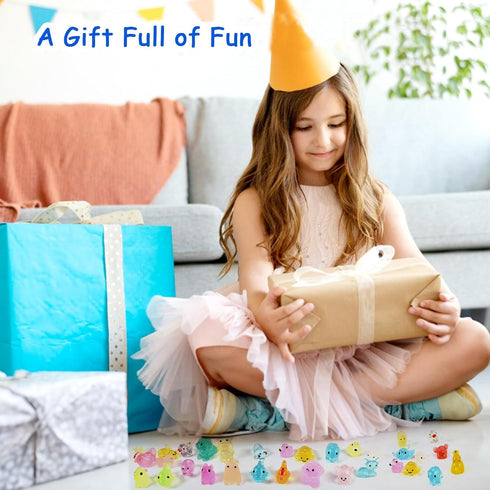 200 Set 32 Pcs Mini Resin Animal - Styles Glow in The Dark Tiny Figurines for Fairy Garden, Party Favors, Dollhouse