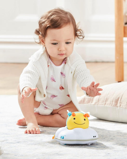 Tummy 3-Stage 5m+ Skip Hop Baby Follow-Me Bee Time Crawl Toy Infant Sensory Development with Lights Sounds and Music