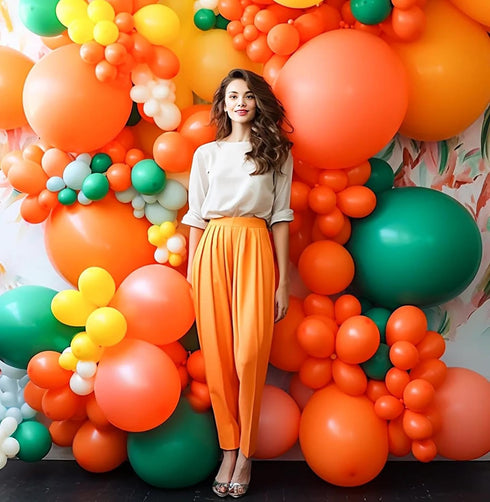 KALOR Orange Balloons, 100 Pcs 5 Inch Mini Matte Latex Balloons for Birthday Decoration, Wedding Party, Baby Shower