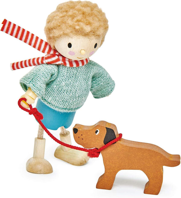 Tender Leaf Toys The Goodwood Family - Wooden Miniatures Flexible Doll for Dollhouse, Age 3+