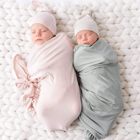 Cozy 46x46 Blush KYTE BABY Swaddle Blanket - Soft and in for Infants