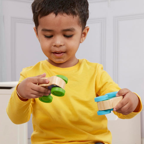 (3 Melissa & Doug First Play Wooden Animal Stacking Cars pcs)
