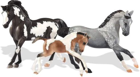 Breyer Horses Stablemates Horse Family Paint Set, 3 Horse Set, 1:32 Scale Model Toy #4239, White