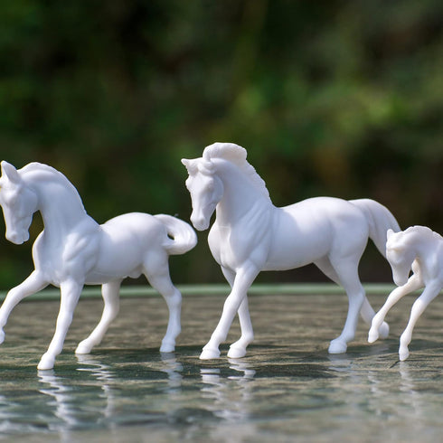 Breyer Horses Stablemates Horse Family Paint Set, 3 Horse Set, 1:32 Scale Model Toy #4239, White