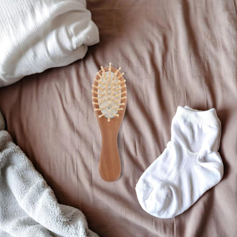 Set BESPORTBLE Brush and Comb for Boys, Soft Wool Bristles with Beech Wood Handle, Gentle Scalp Grooming and Bathing