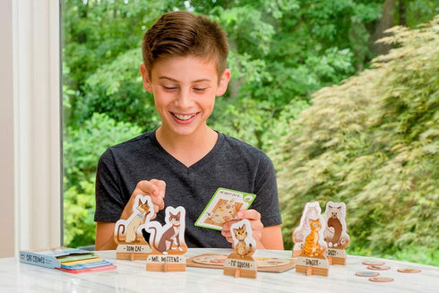 ThinkFun Cat Crimes Brainteaser - Engaging Logic Game for Kids and Adults, Develops Critical Reasoning Skills