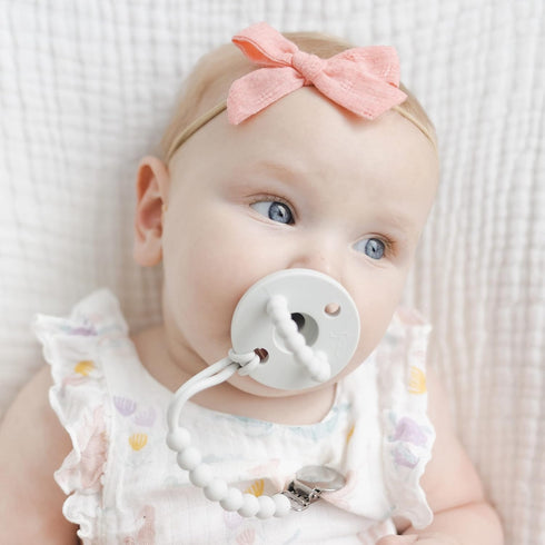 Ryan & Rose Judy Pacifier Clip - Silicone Holder in Grey