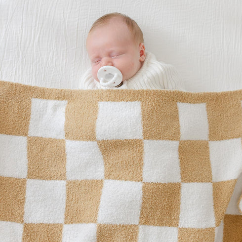 Set Cozy 30x40 Orelle Checkered Baby Blanket & Matching Socks | Plush Baby Blanket | Luxury Ultra-Soft & Receiving