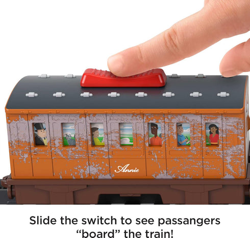 Thomas & Friends Motorized Talking Toy Train, Thomas Engine with Sounds & Passenger Cars for Kids Ages 3+