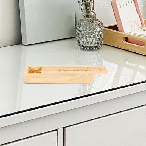 Homoyoyo Pregnancy Test Keepsake Box Lid Elegant Wooden Organizer for Women Announcement Storage Pregnancy Memory