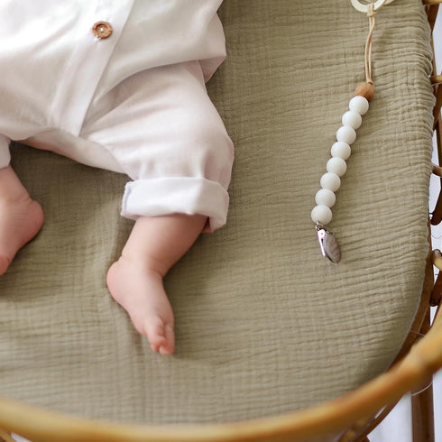 lulumoon Baby Muslin Bassinet Sheets: Cotton Bassinet Sheets Neutral for Boys and Girls - Fitted for Oval Rectangle