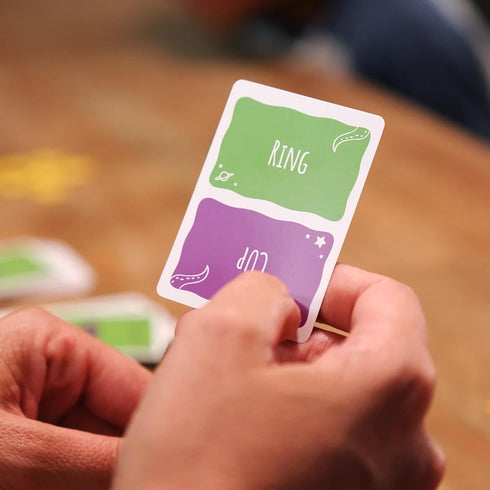 Exploding Kittens My Parents Might be Martians - Strategic Card Game with Timer and Megaphone included - Illustrated