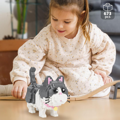 Cute Animal Micro Mini Building Blocks Kit - Blue Cat Mini Bricks for Adults, Boys and Girls, 673 PCS Party Favors