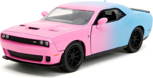Pink Slips 1:24 2015 Dodge Challenger SRT Hellcat Die-Cast Car, Light Blue/Pink