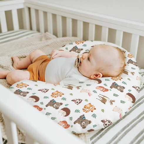 Cute Animals Leaves Baby Nursing Pillow Covers for Boy Girl Bear Deer Raccoon Squirrel Bunny Hedgehog Owl Nursery