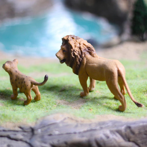 Gemini&Genius 2Pcs Lion Toys for Kids, Safari Animal Figures, Wildlife Family Lions Action Figures for Educational Toys