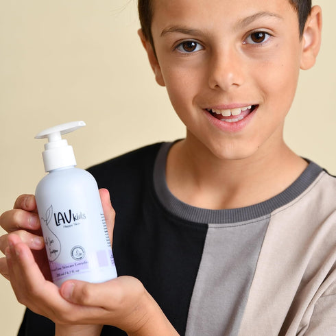 Gentle Care Shampoo with natural ingredients, Kids shampoo for delicate scalp and hair, Dermatologically Tested Kids shampoo for All Skin Types Including Sensitive Skin, 200ml