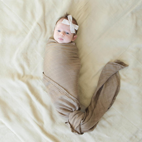 LEYL&ARI Cactus Muslin Swaddle Blanket | Soft Receiving Blankets for Infants | Cacti & Sand Design