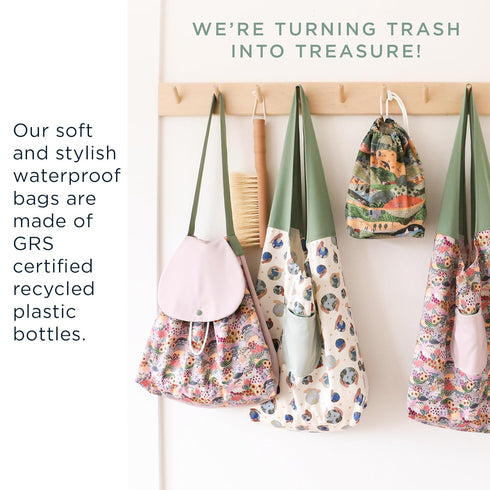 Esembly Day Bag Reusable Wet and Dry Bag Made From Recycled Fabric With Dual Waterproof Compartments for Cloth Diapers