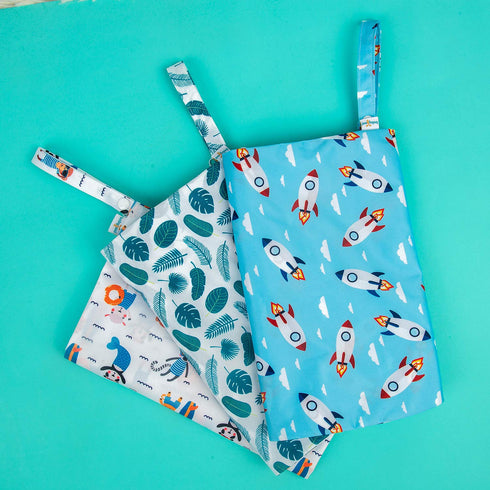 babygoal Wet Dry Bags for Baby Cloth Diapers, 3 Pack Washable Travel Bags for Beach, Pool, Gym with Two Zippered Pockets