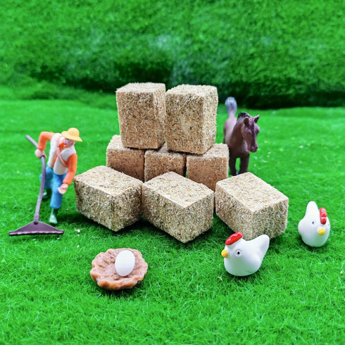16pcs 1.18X0.79X0.79in LOGOFUN Mini Hay Bales Miniature Hayrick Mini Haystack Decoration Miniature Hay Blocks