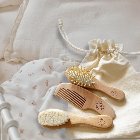 Set Infant Hair Brush and Comb for Newborns and Toddlers - Natural Wooden Hairbrush with Soft Goat Bristles for Cradle