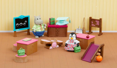 Lil Woodzeez Dollhouse Classroom & Playground Playset - Toy School Set with 2 Doll Figures for Kids 3 Years +