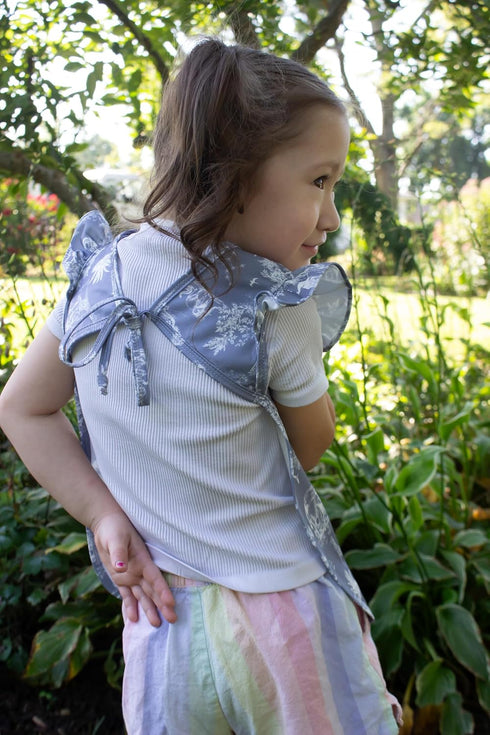 6m-3T BapronBaby Flutter Savanna Blue Bapron - No Neck Tie Safer Bib for Baby & Toddler - Soft Waterproof Stain