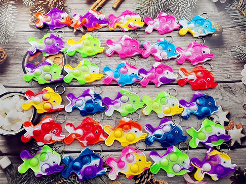 PSDFH 100 Packs Summer Present Unique Mini Fish Assorted fidgets for Kids Children Classroom Students Gifts from