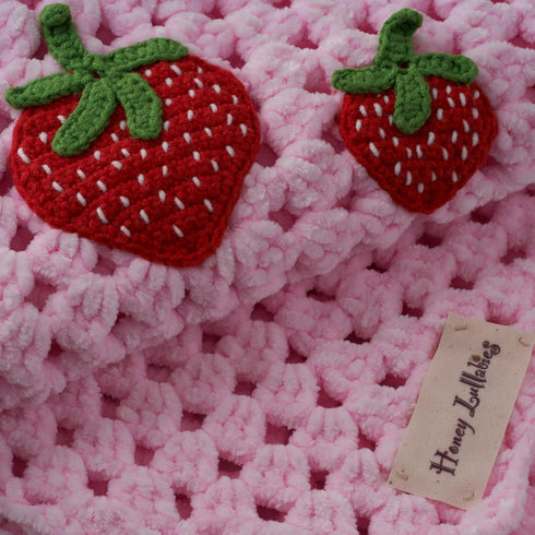 Handmade Baby Blanket with Crochet Strawberry Design Warm, Soft and Playful Gift for Babies, Perfect for Crib