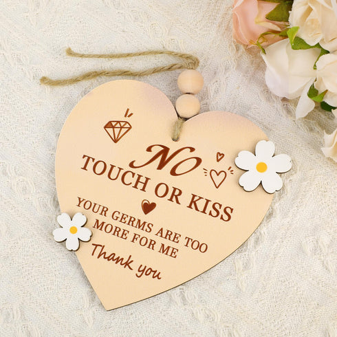 Penitue Wooden No Touch or Kiss Baby Sign, Cute Heart Shape Do Not Touch Baby Sign with Hanging Rope for Stroller Car