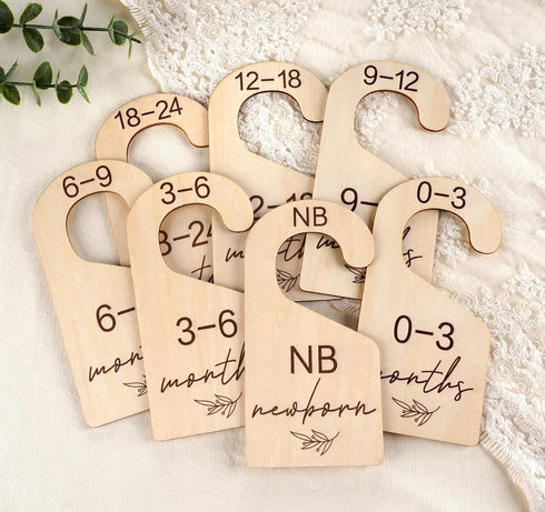 HOUISM Beautiful Baby Closet Dividers for Clothes Organizer - Wooden Double-Sided Gender