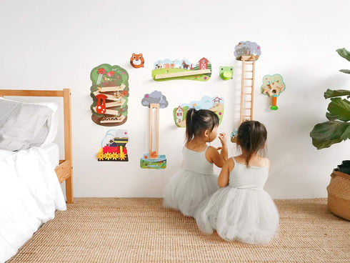 ORIBEL VertiPlay Knock Knock Door Knocker Toy