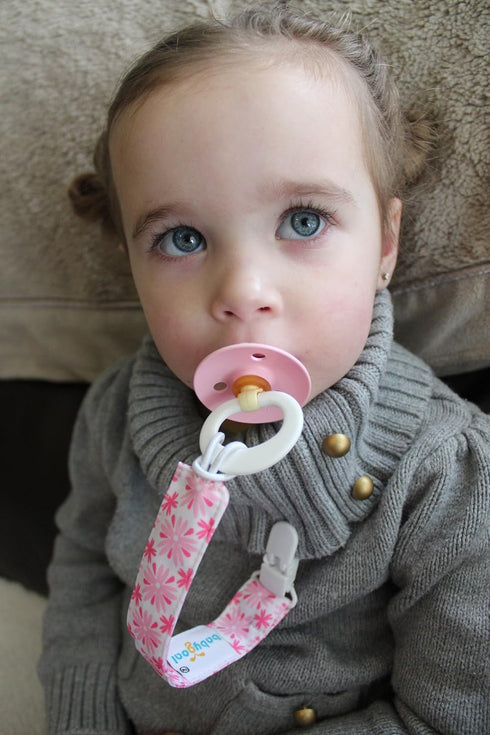 4 Pack 4MP04-HZ babygoal Baby Girl Pacifier Clips with Pacifier Case, Metal Clips for Boys and Girls Fits Most
