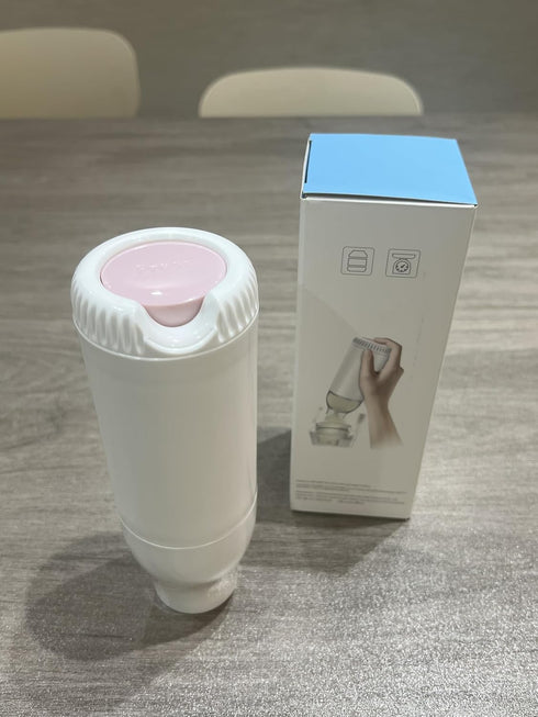 CozyStyle Portable Baby Formula Dispenser with Quick Release Feature - Ideal for Travel