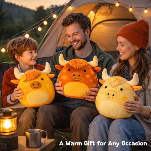Highland Cow Plush Toy - Soft and Cuddly Plush Pillow - Spotted Highland Cow Perfect for Kids and Collectors (Light