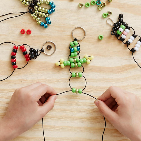 Made By Me Create Your Own Bead Pets, Over 640 Beads, Lanyard Clips, Keyrings, Storage Box for Kids