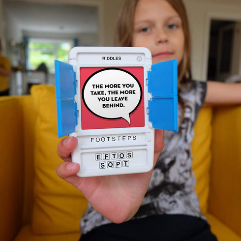 100 PICS Riddles Travel Game - Guess 100 Riddles Flash Cards with Slide Reveal Case for All Ages