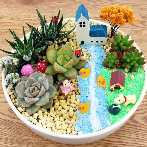 70 Pcs Mini Resin Ducks - Tiny Ducks Miniature Ornaments for Slime, Dollhouse, Garden Decoration (Mixed Duck)