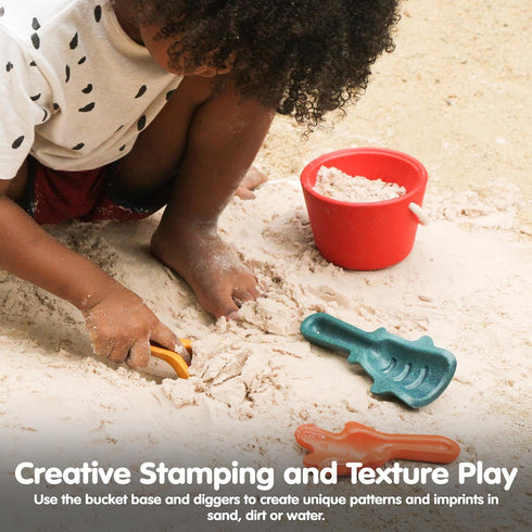 Set PlanToys Sand Play Wooden Montessori Outdoor Sensory and Fine Motor Toy | Creative, Tactile and Imaginative Beach