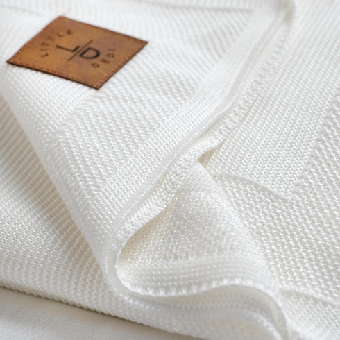 30x40 Inches Hypoallergenic Silky Baby Blanket - White, Oeko-TEX Certified, Thermal-Regulating, Soft Knit for Girls