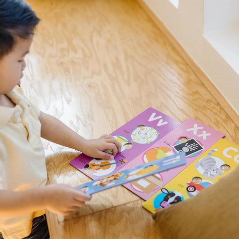 Melissa & Doug Poke-a-Dot Alphabet Learning Cards, Interactive Alphabet-Themed Learning Cards for Toddlers