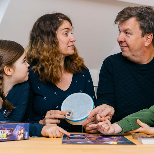 Mysterium Kids: Captain Echo's Treasure Board Game - Enchanting Cooperative Mystery Game for Young Detectives