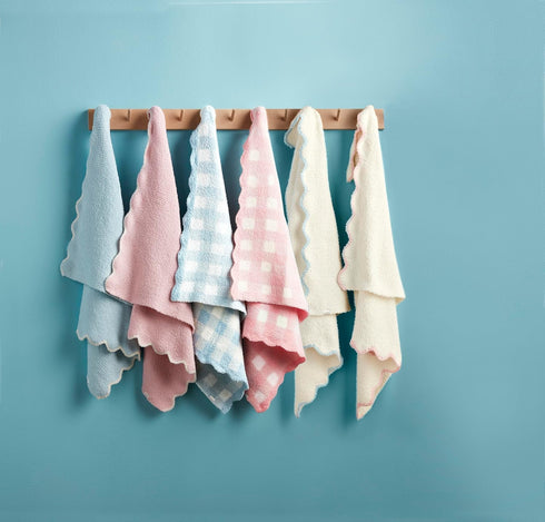 Mud Pie Children's Pink Gingham Chenille Blanket