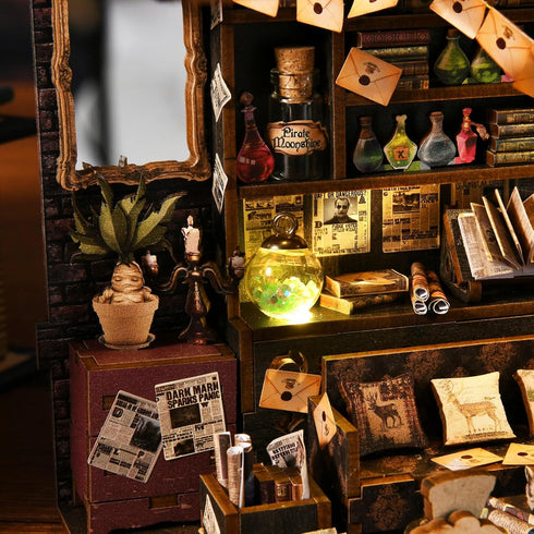 TOYQI DIY Book Nook Kit, Miniature House Dollhouse Kit for Adult and Teens, Book Nook Kits for Adults, Booknook Bookend
