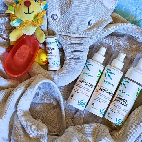 Set 4pc Set, Set Mambino Organics Baby Arrival Essential Care Gift - Organic Baby Care Kit, Vegan & Cruelty-Free Ideal