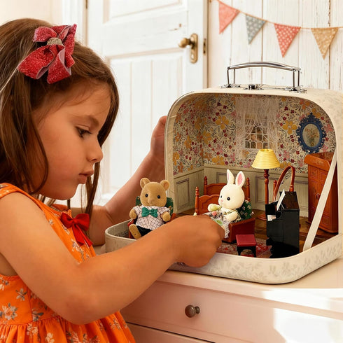 Set 2 3+ Dollhouse Bedroom Furniture Accessories Suitcase for Kids, Flexible Dolls/Table/Bed/Bedclothes/Floor